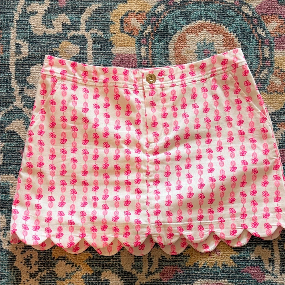 Lilly Pulitzer White & Hot Pink Scallop Hem Skort